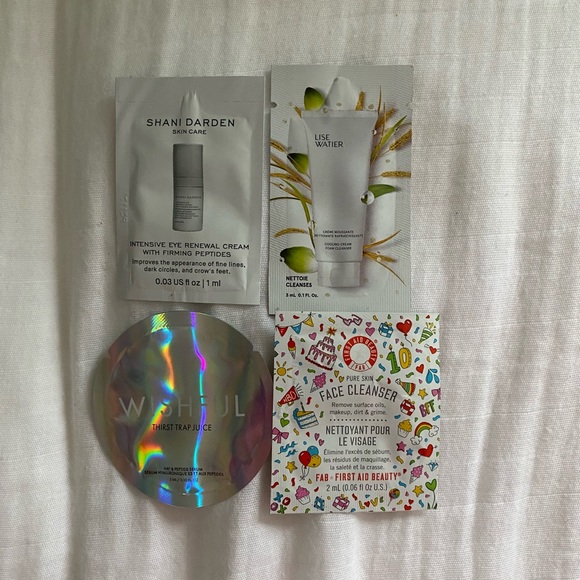 Skincare and makeup bundle - Picture 12 of 13